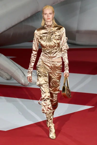 Look 36